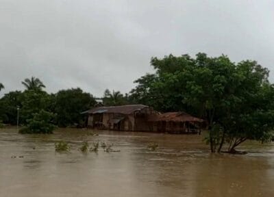 Floods destroy a main market at Buthidaung in Arakan state, western Myanmar (Image: APM)