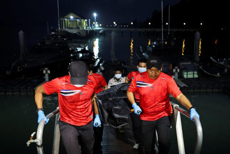 Malaysian authorities continue search operations after Rohingya boat capsizes